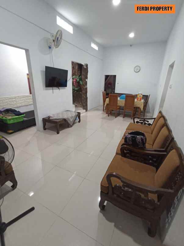 rumah besar mbagus bu lubang buaya jakarta timur