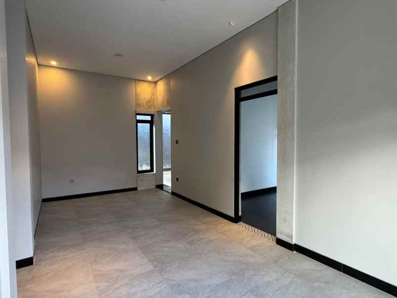 rumah cantik 4 menit ke candi kalasan