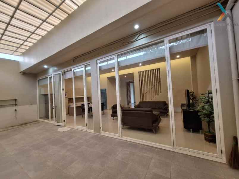 rumah citraland bagus siap huni furnished