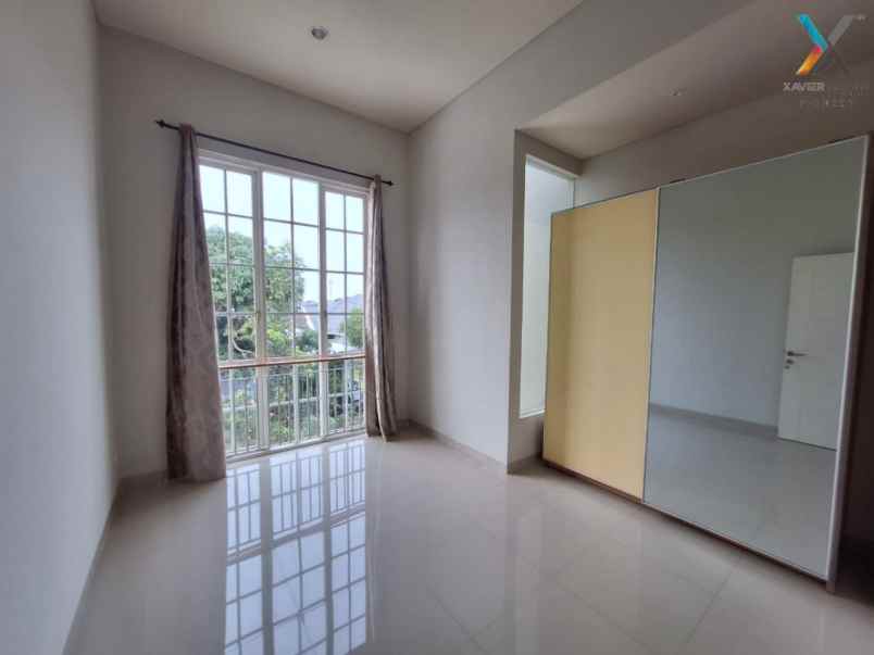 rumah citraland bagus siap huni furnished
