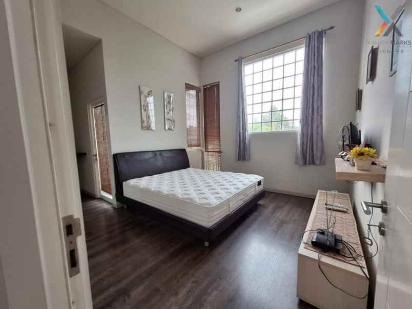 rumah citraland bagus siap huni furnished