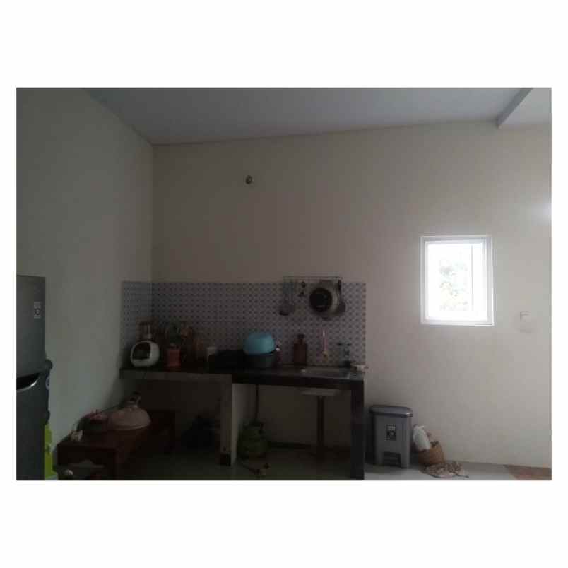 rumah cluster gravana 88 timur