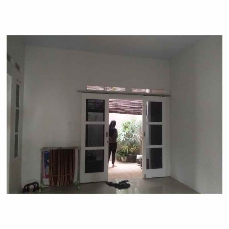 rumah cluster gravana 88 timur