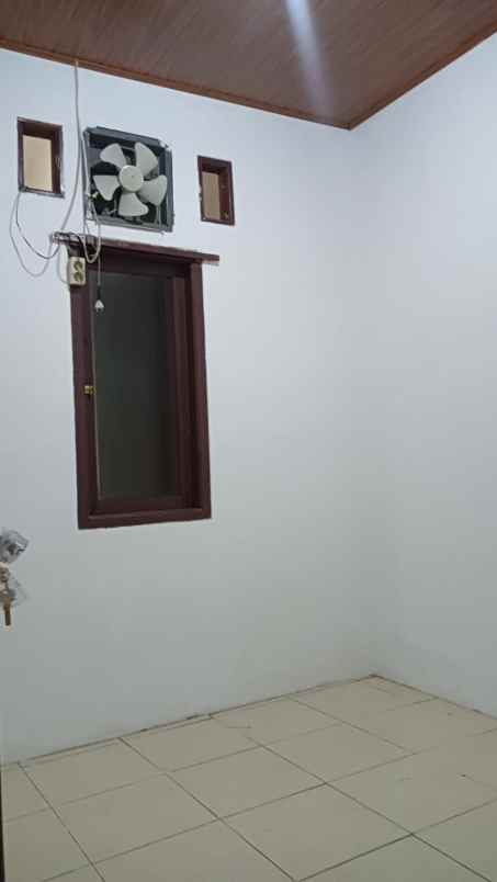 rumah dalam cluster exclusive tanah baru rn elih