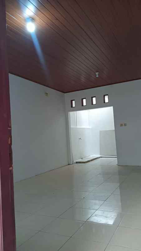 rumah dalam cluster exclusive tanah baru rn elih