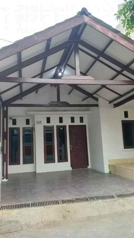 rumah dalam cluster exclusive tanah baru rn elih