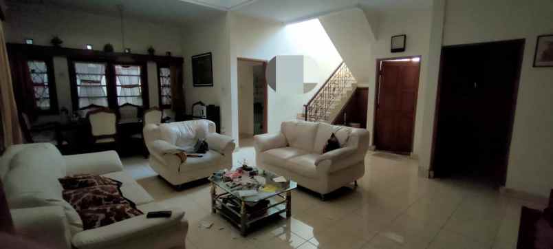 rumah di jl paralayang arcamanik bandung