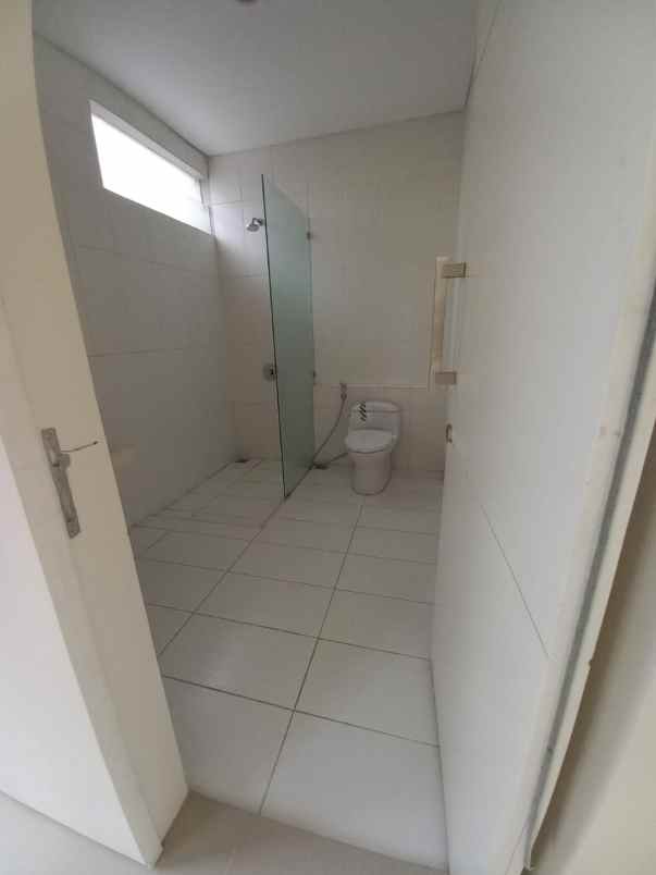 rumah dijual citraland taman puspa raya surabaya