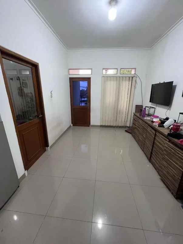 rumah dijual di pondok ranji dekar bxc bintaro
