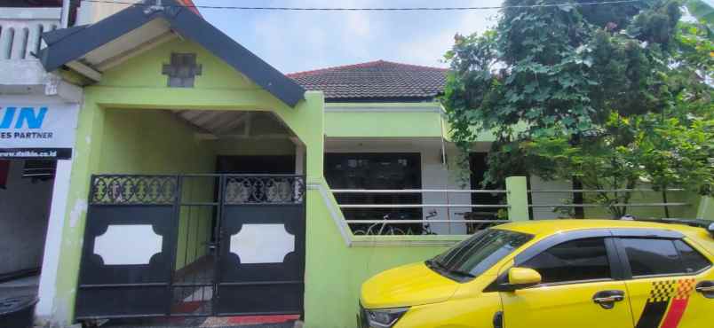 rumah dijual disewakan pradah permai surabaya barat