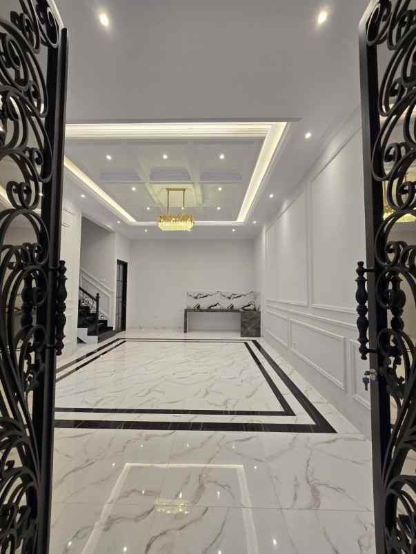 rumah dijual murah di kahfi 1 jagakarsa