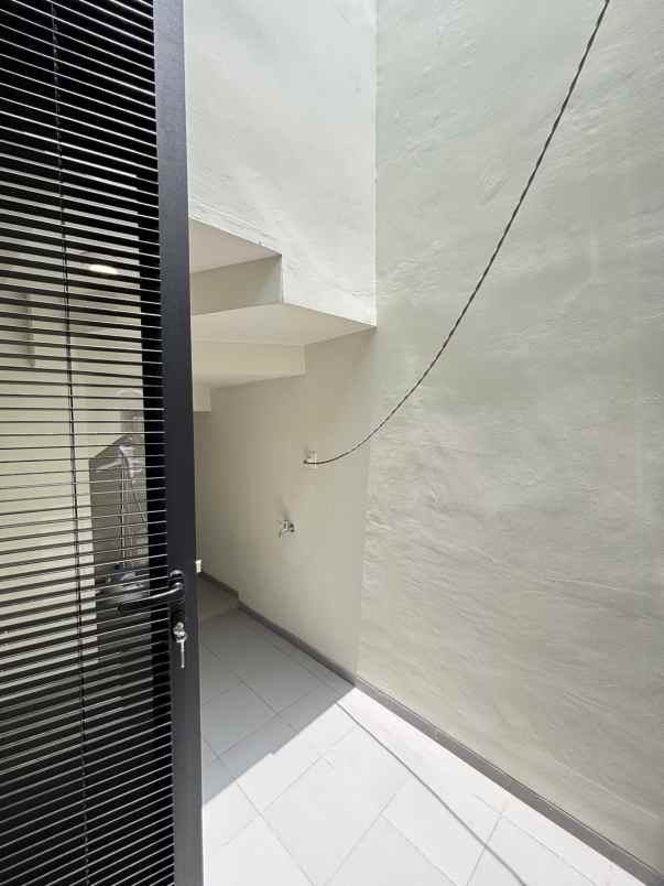 rumah full furnished di godean