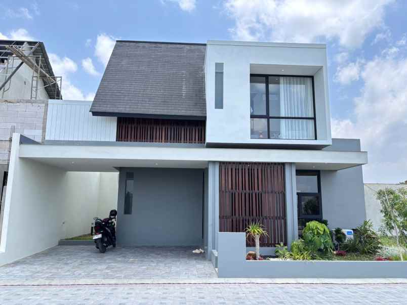 rumah full furnished di godean