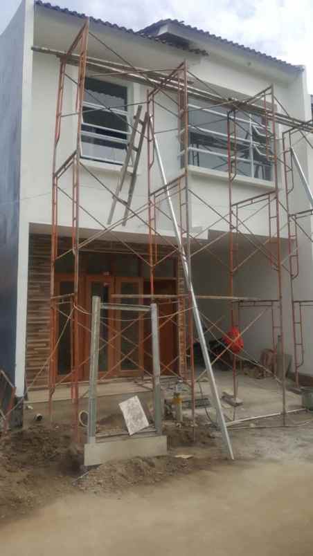 rumah jl abadi kebon besar