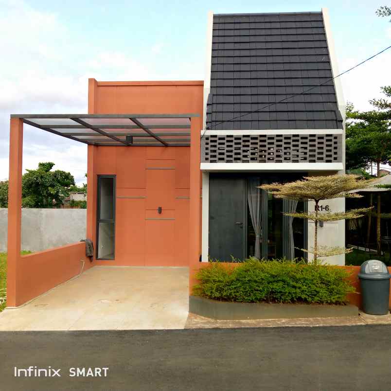 rumah jl lentera no 18 suradita