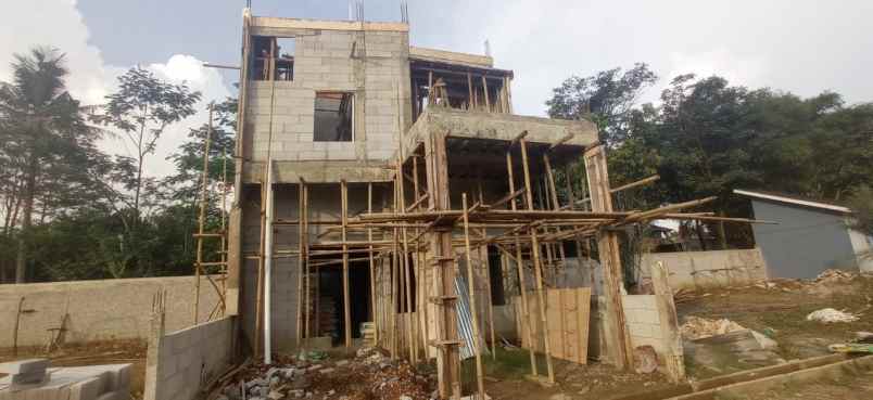 rumah jl mt haryono setu taman