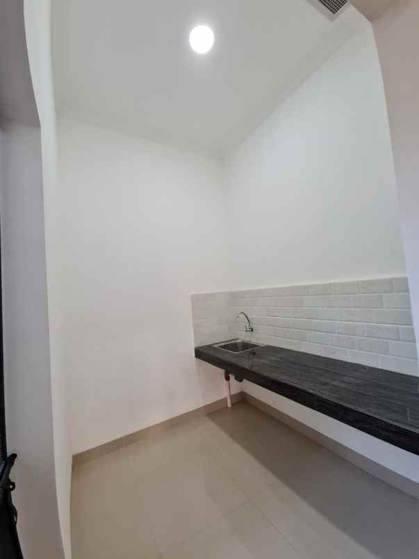 rumah jl parpostel jatiasih