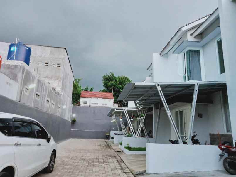 rumah jl raya permata pamulang
