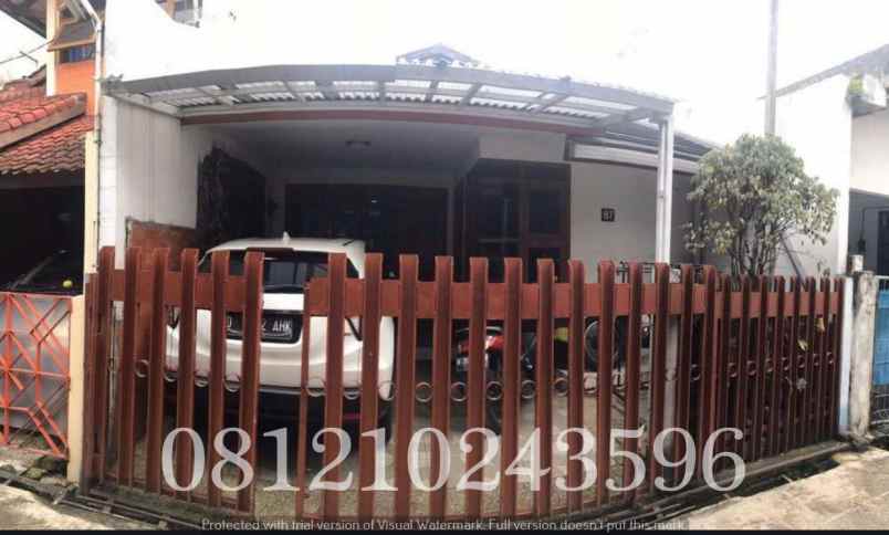 rumah jl sarijadi sarimana