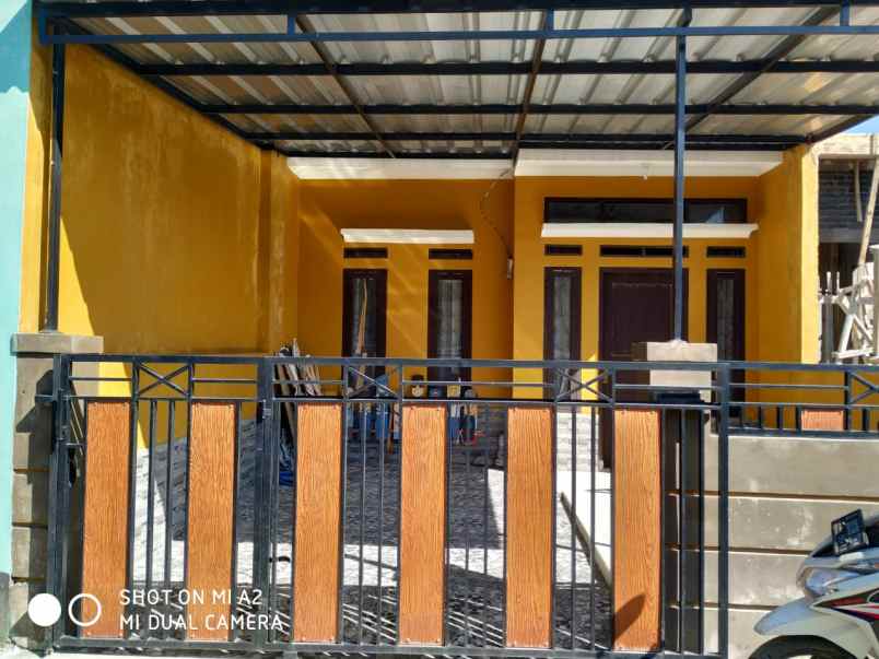 rumah jln paniisan pameungpeuk