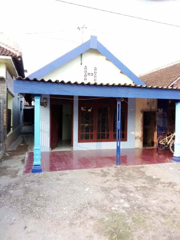 rumah klantingsari tarik krian row jalan 2 mobil