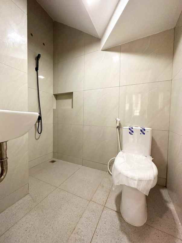 rumah klasik pondok bambu duren sawit jakarta timur