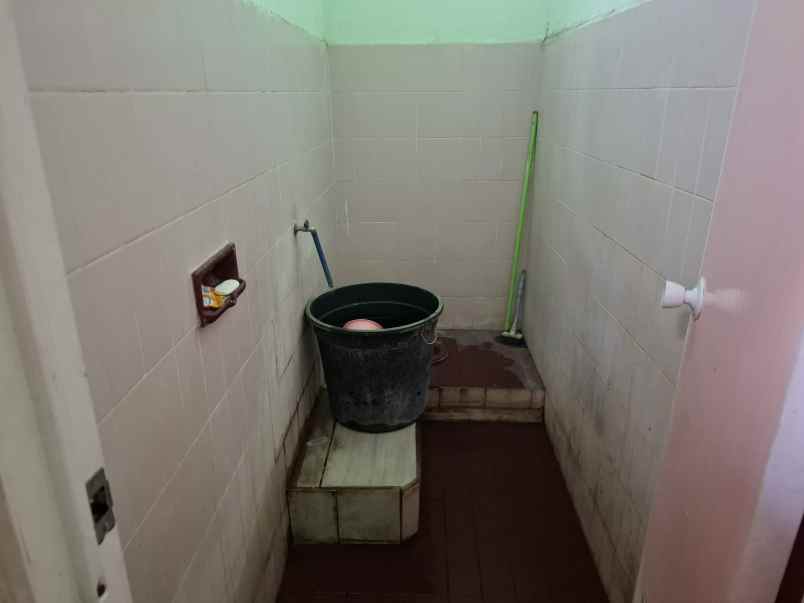 rumah kos 2 lantai dekat kampus jember