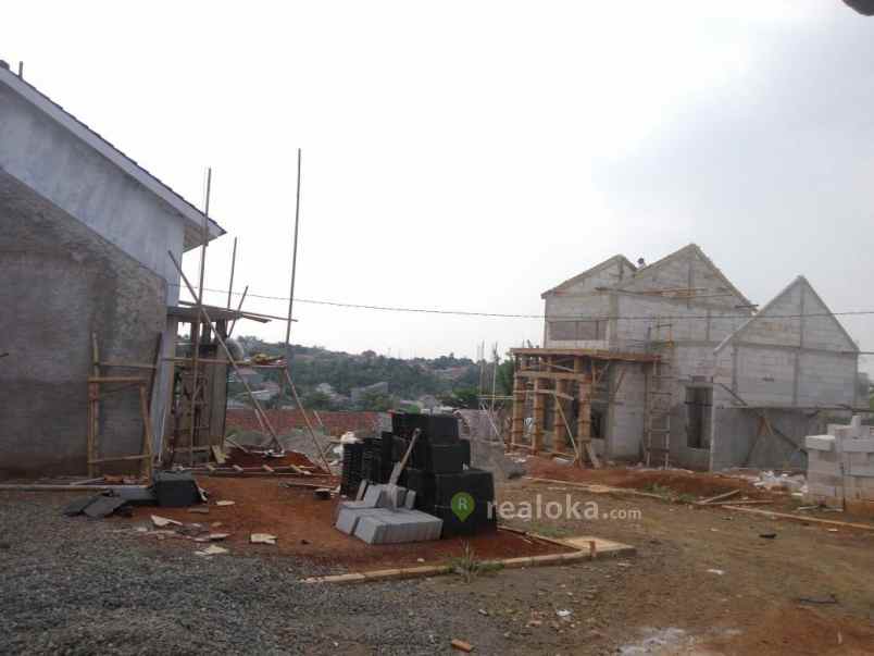 rumah kp rawa desa rawa