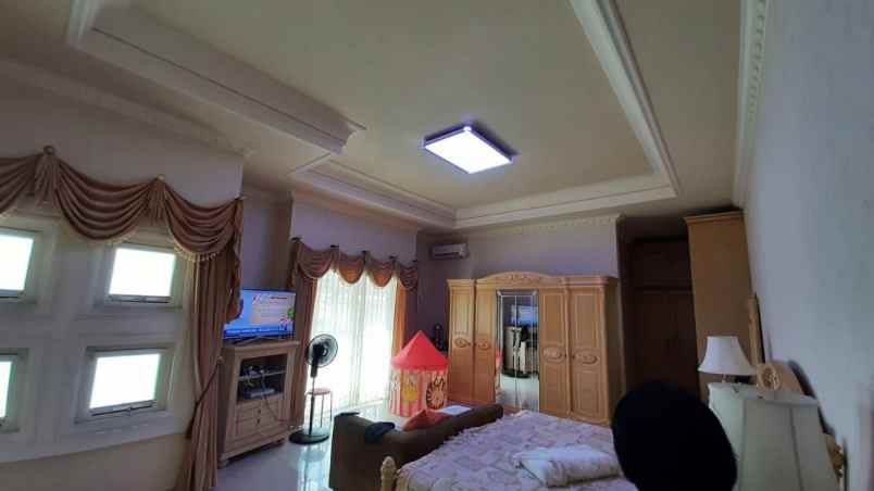 rumah laguna regency pakuwon city siap huni furnish