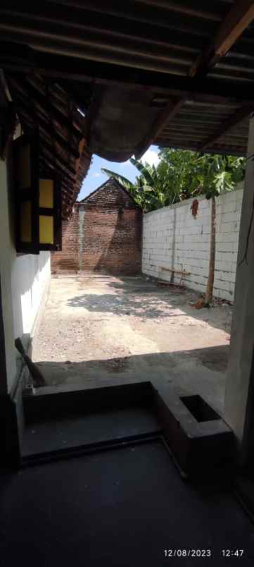 rumah lokasi candi madiun row jalan 2 mobil nego