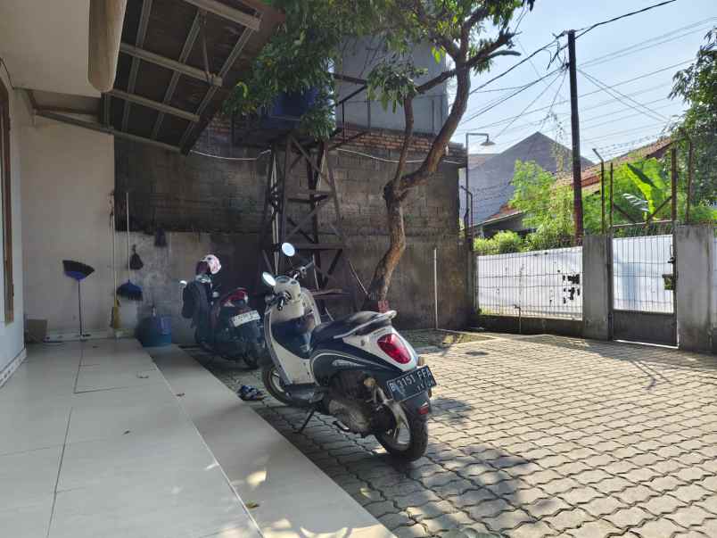 rumah luas bonus gudang di babelan kota