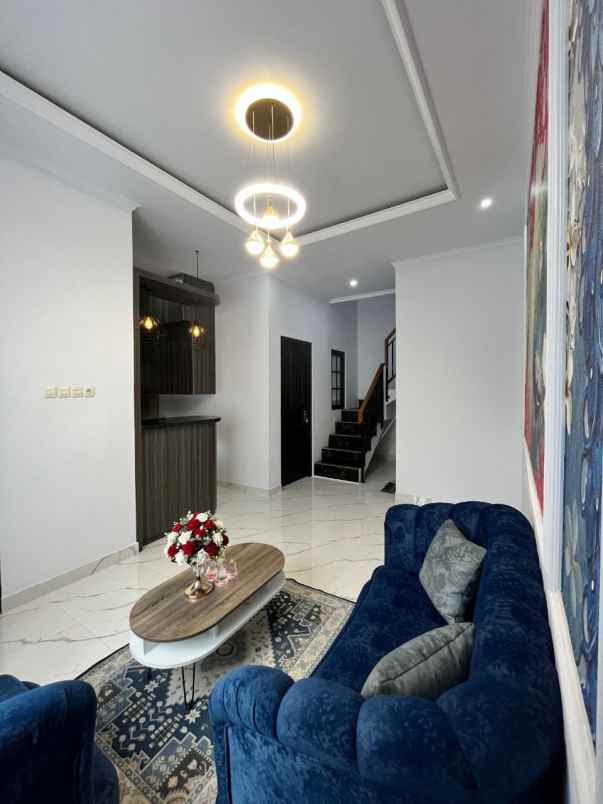 rumah mewah cimanggis depok 3 kamar tidur