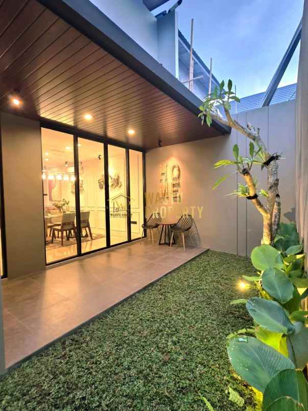 rumah mewah siap huni di maguwoharjo sleman