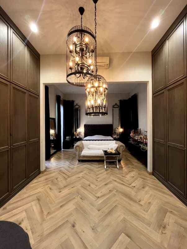 rumah mewah siaphuni kebayoran baru jakarta selatan