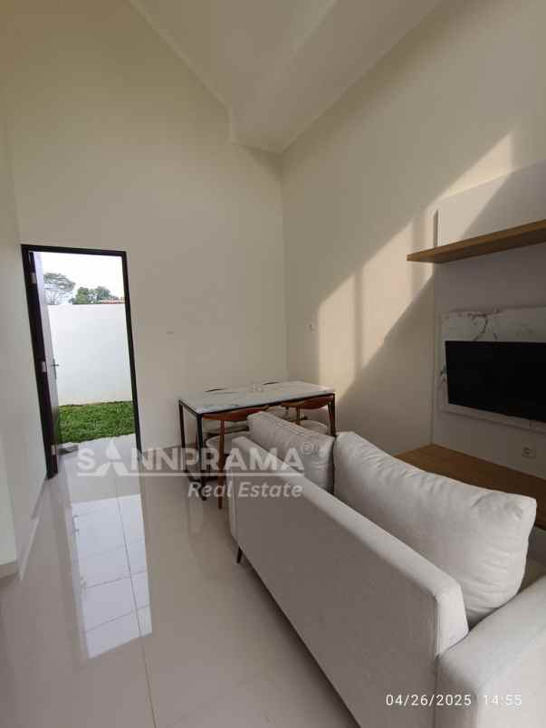 rumah minimalis 2 kt dekat ke serpong