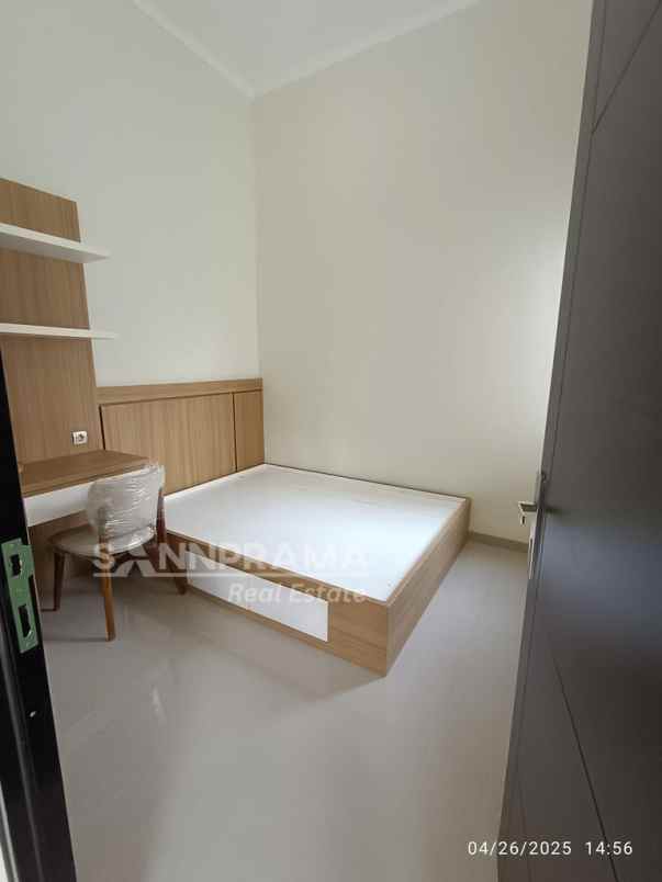 rumah minimalis 2 kt dekat ke serpong