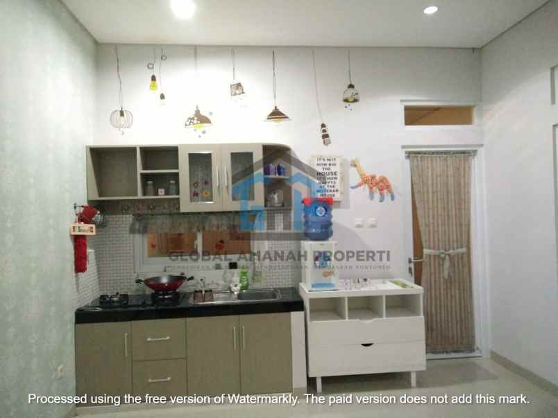 rumah minimalis cluster cihanjuang harga 1 3m bisa kpr