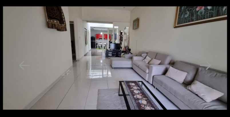 rumah minimalis nyaman di komplek antapani bandung