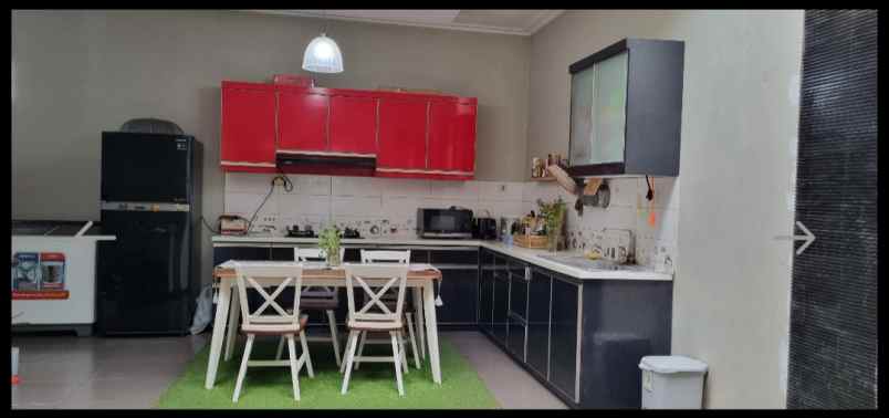 rumah minimalis nyaman di komplek antapani bandung