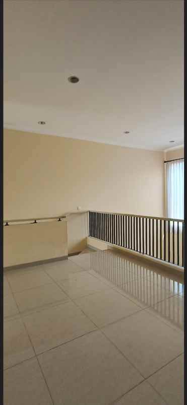 rumah murah di sutera pelangi serpong tangerang banten