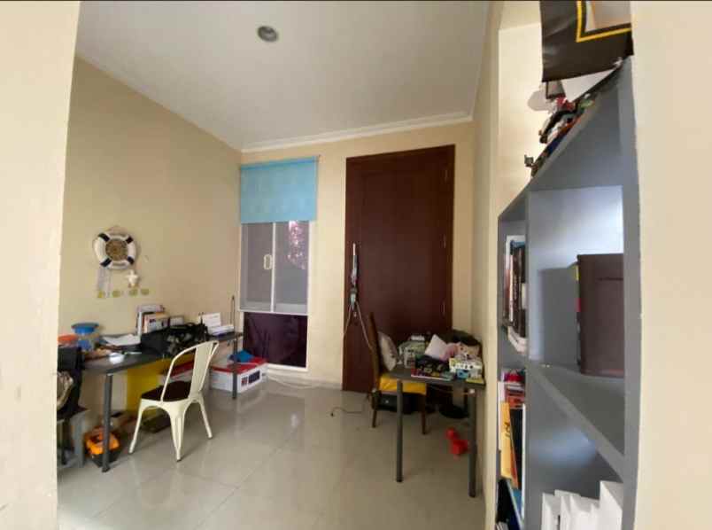 rumah murah di sutera pelangi serpong tangerang banten