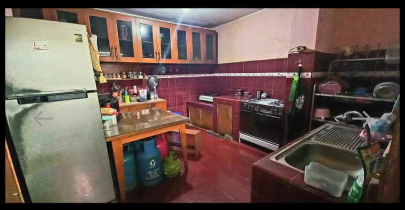 rumah nyaman dan luas di ujungberung