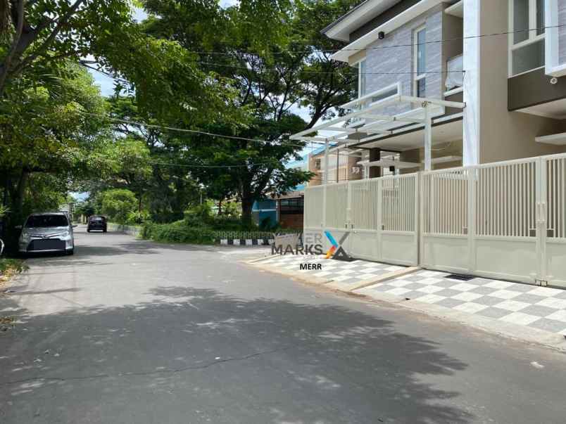 rumah on progress babatan pantai jalan utama komplek