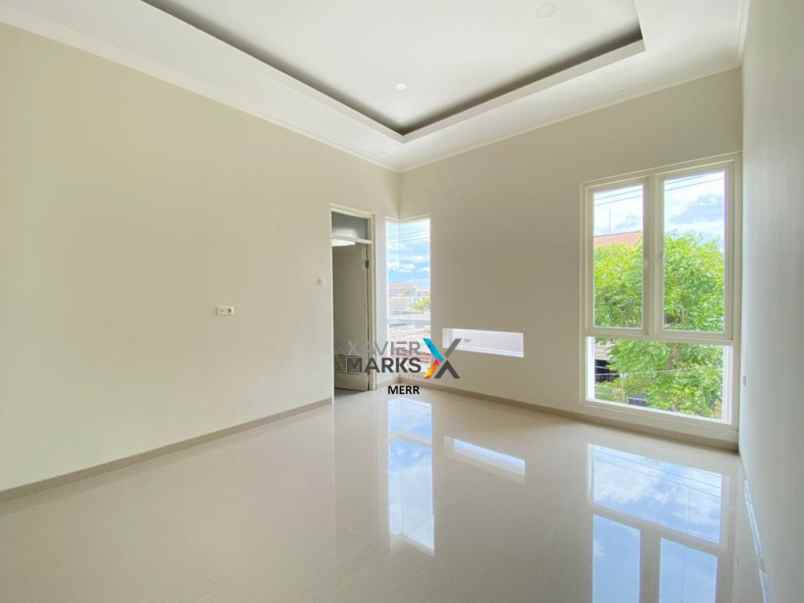 rumah on progress babatan pantai jalan utama komplek