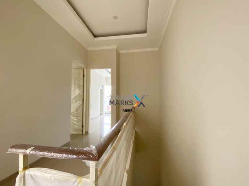 rumah on progress babatan pantai jalan utama komplek