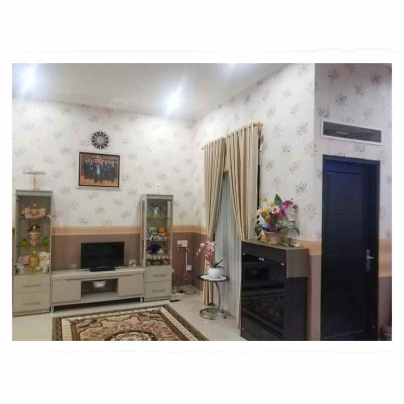 rumah palem garden kapuas