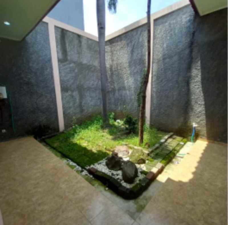 rumah palma grandia citraland siap huni ada taman mini