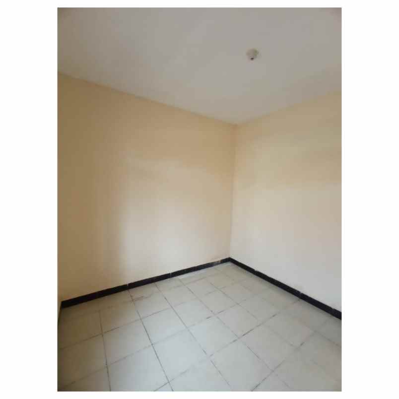 rumah perum persada indah kp