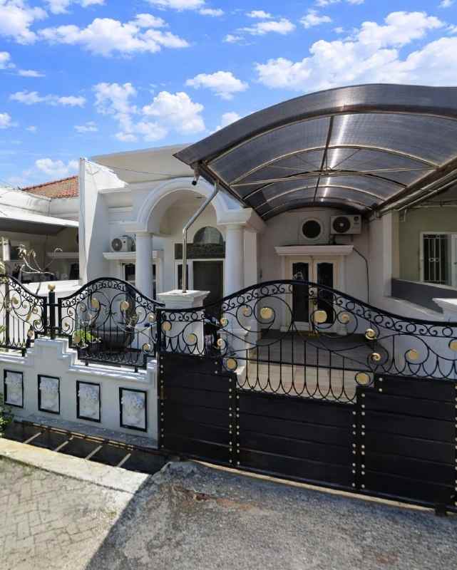 rumah ploso timur strategis