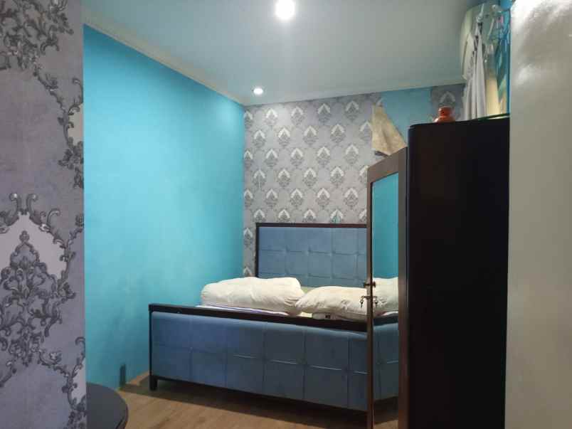 rumah rp1 5 m di kompleks elit ada waterpark